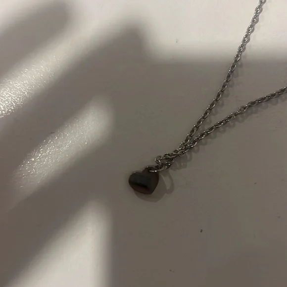 Heart necklace - Picture 2 of 2